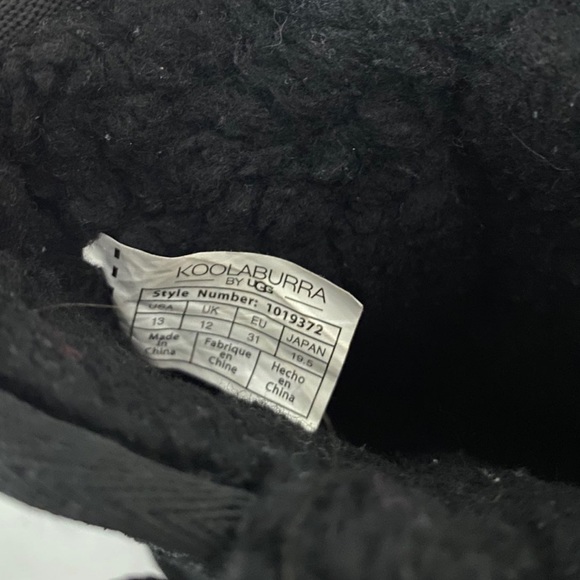 Koolaburra by Ugg Black Victoria short boot - Picture 6 of 8